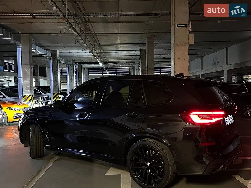 BMW X5 2019
