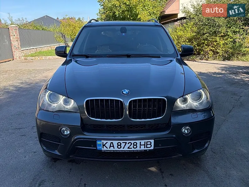 BMW X5 2011