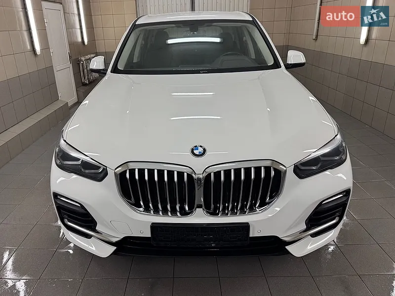 BMW X5 2021