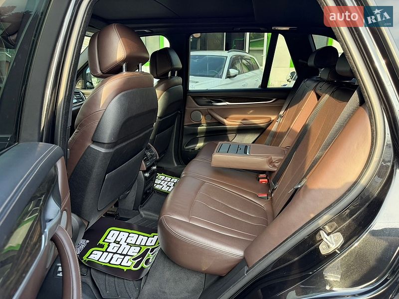 Внедорожник / Кроссовер BMW X5 2017 в Одессе