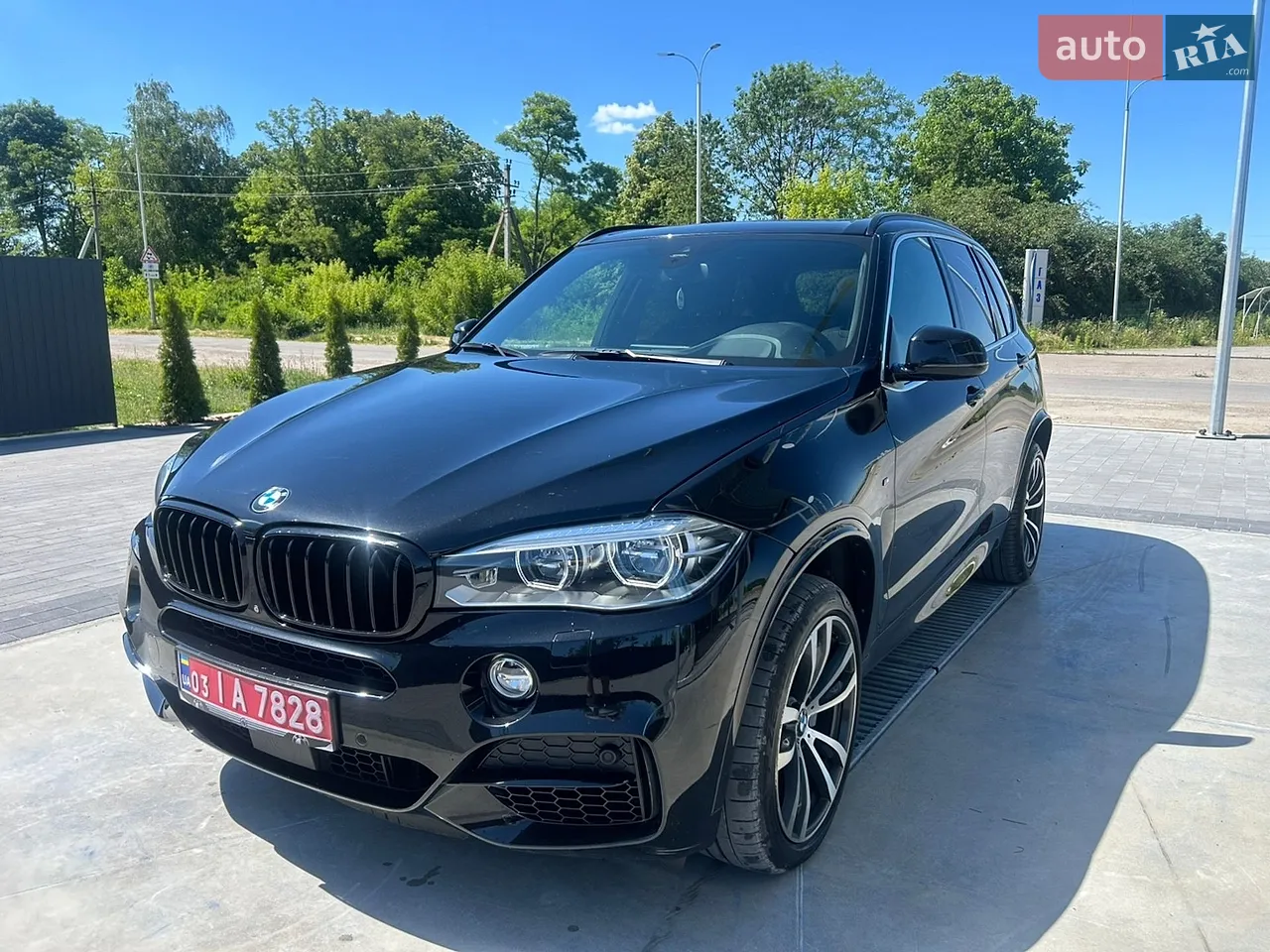 2016 BMW X5 M - мініатюра 91