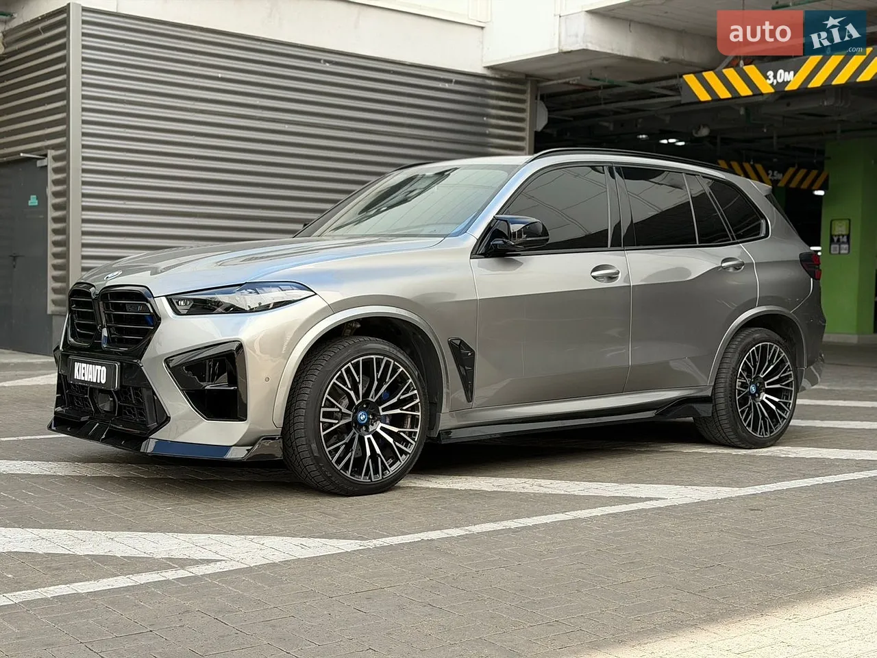 2022 BMW X5 M - мініатюра 34