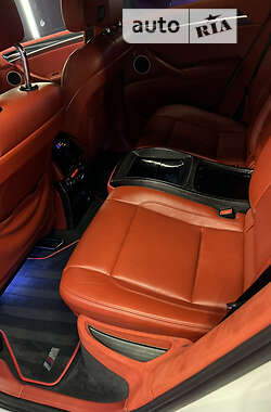 Позашляховик / Кросовер BMW X6 M 2011 в 