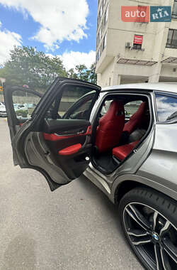 Позашляховик / Кросовер BMW X6 M 2016 в 