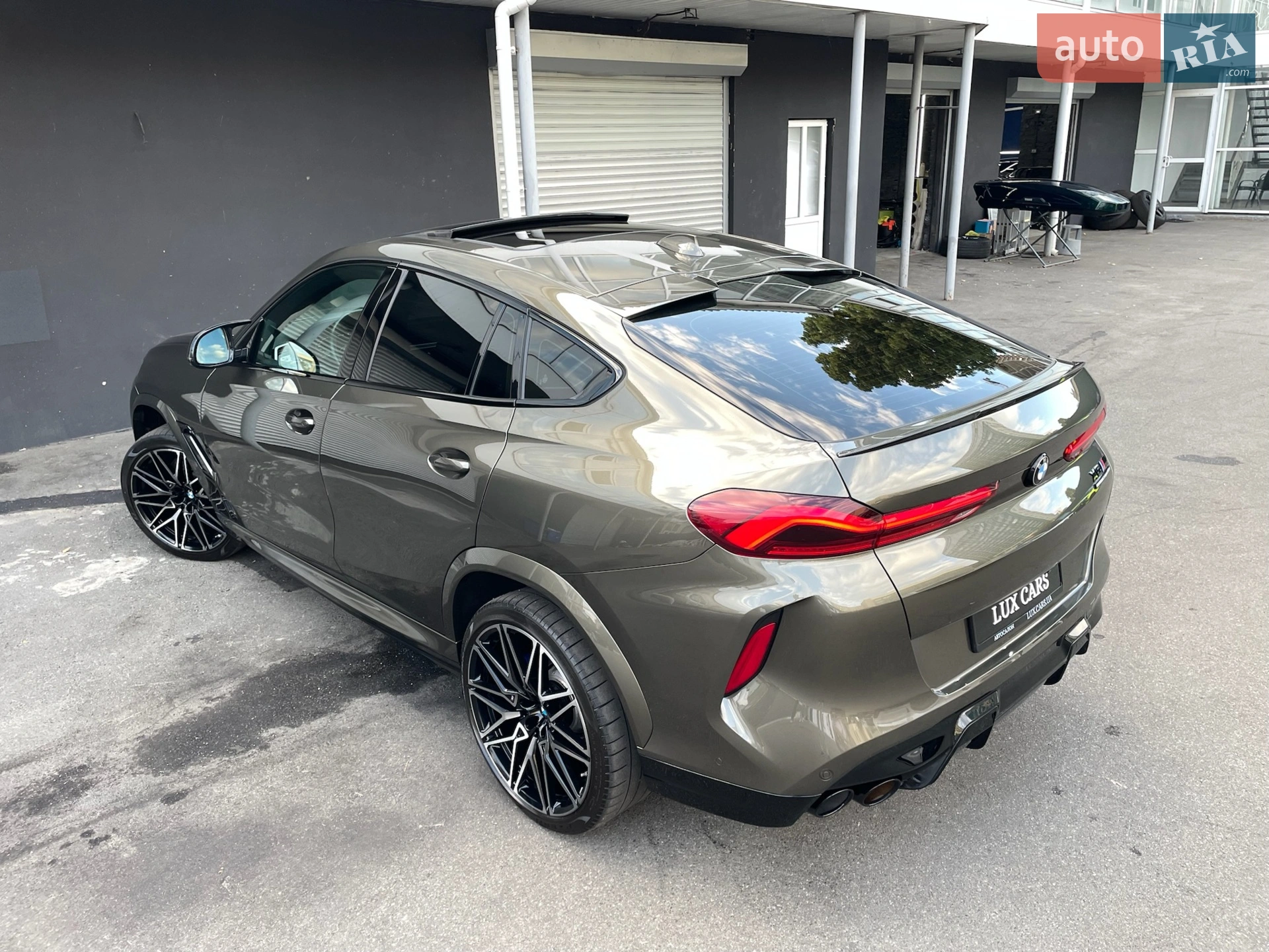 2022 BMW X6 M - мініатюра 37