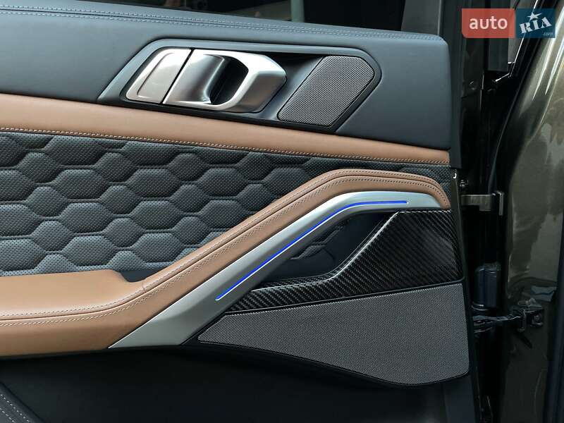 Внедорожник / Кроссовер BMW X6 M 2022 в Киеве