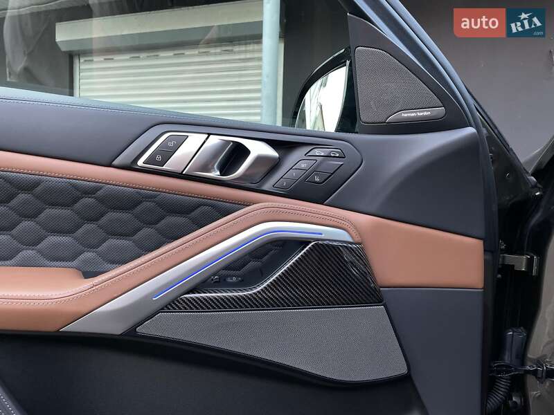 Внедорожник / Кроссовер BMW X6 M 2022 в Киеве