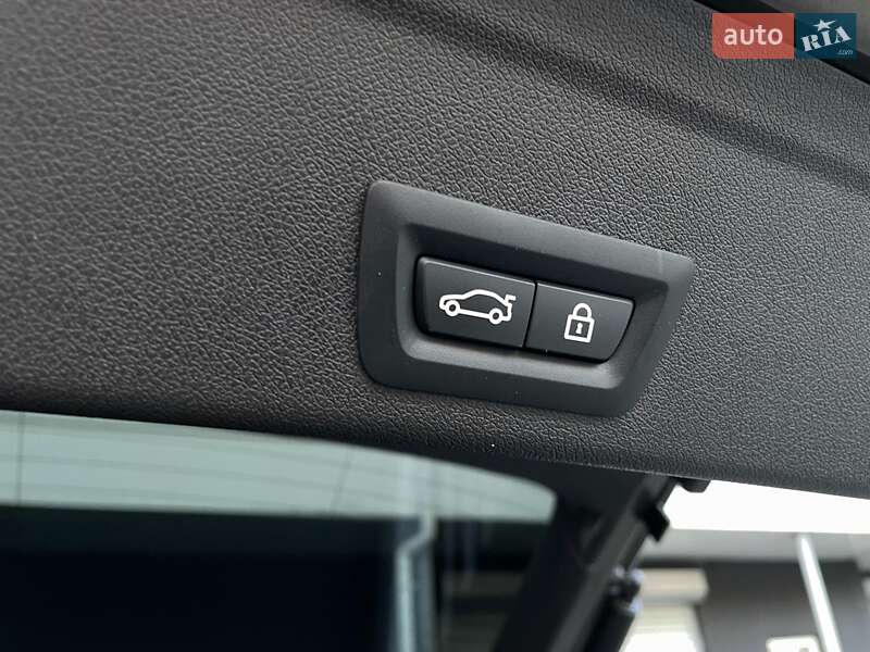 Внедорожник / Кроссовер BMW X6 M 2022 в Киеве