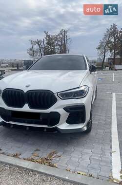 Внедорожник / Кроссовер BMW X6 M 2022 в Киеве