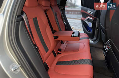 Внедорожник / Кроссовер BMW X6 M 2022 в 