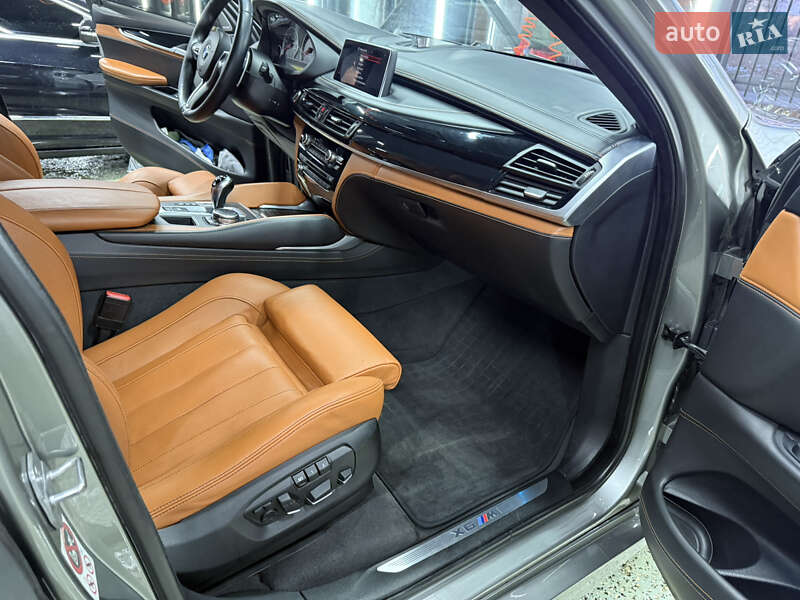 Внедорожник / Кроссовер BMW X6 M 2016 в Кривом Роге