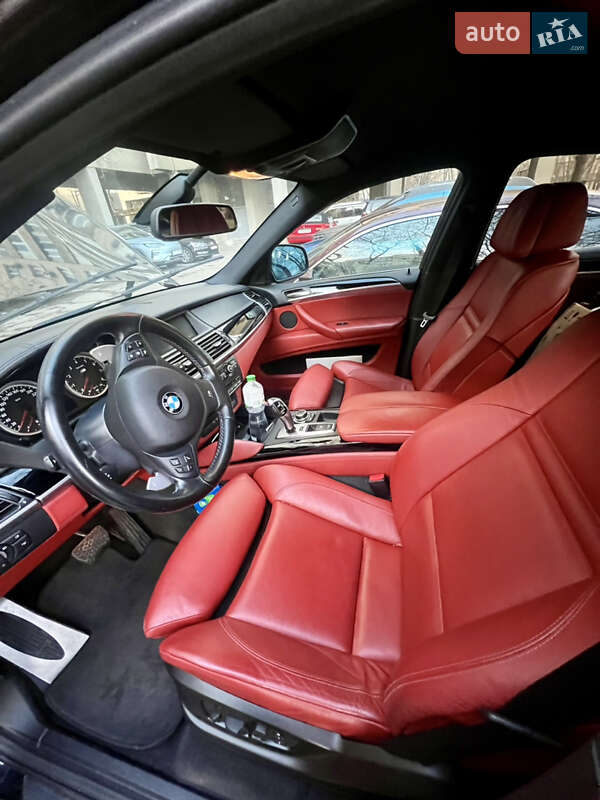 Внедорожник / Кроссовер BMW X6 M 2011 в Киеве