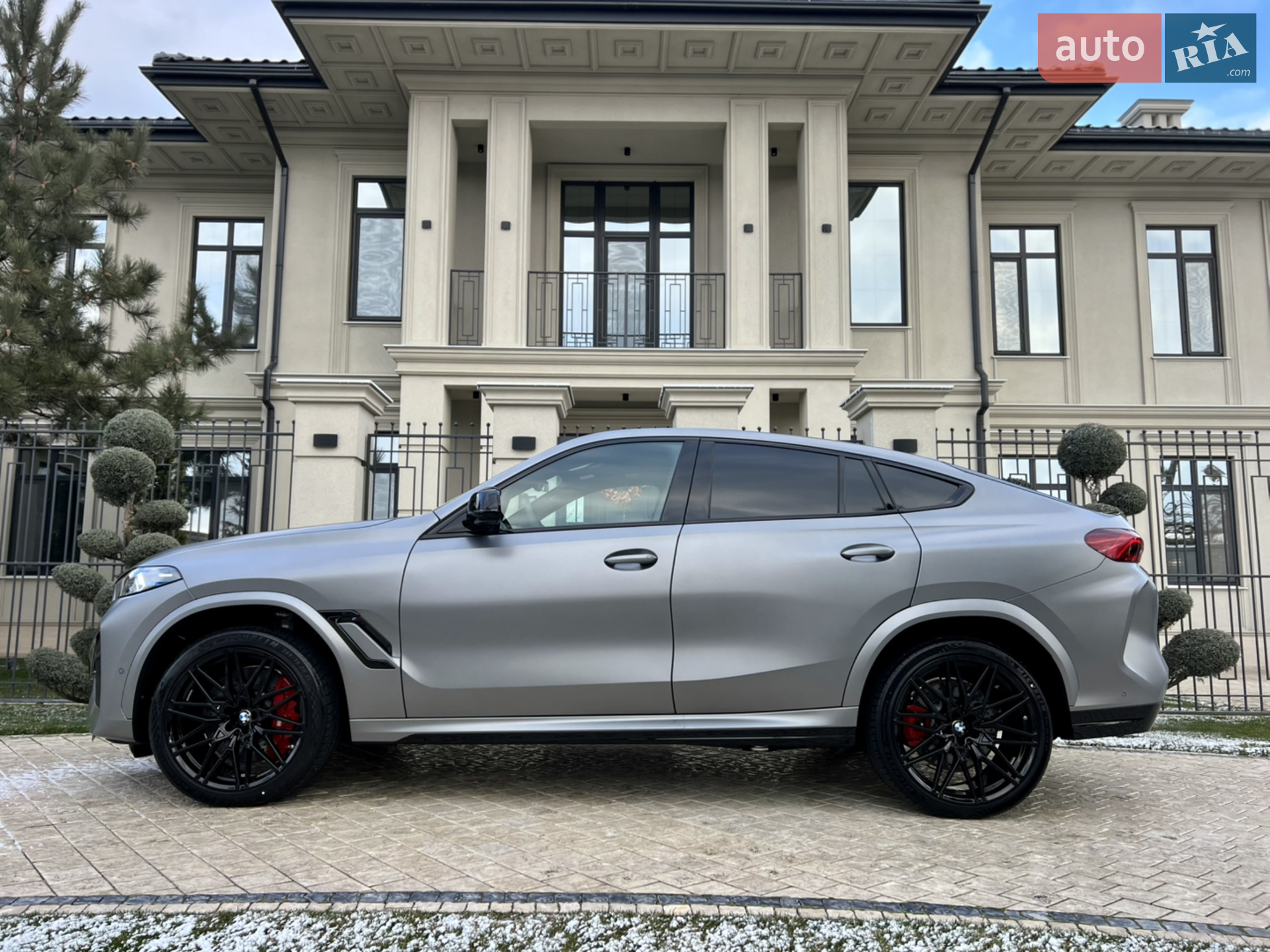 2023 BMW X6 M - мініатюра 9
