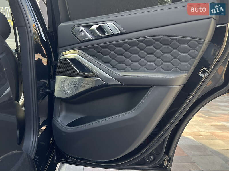 Позашляховик / Кросовер BMW X6 M 2022 в Києві