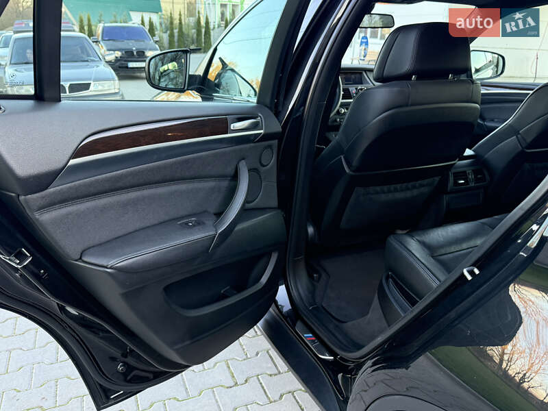 Позашляховик / Кросовер BMW X6 M 2012 в Чернівцях