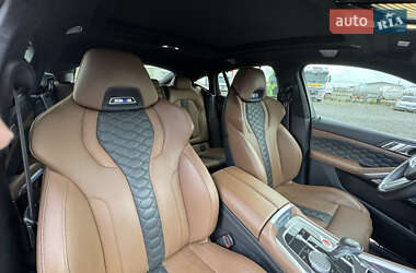 Позашляховик / Кросовер BMW X6 M 2022 в 