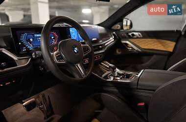 Позашляховик / Кросовер BMW X6 M 2023 в 