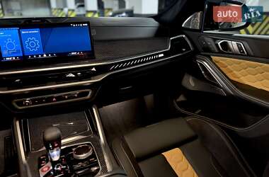Позашляховик / Кросовер BMW X6 M 2023 в 