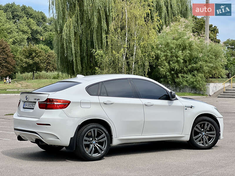 Внедорожник / Кроссовер BMW X6 M 2010 в Александрие