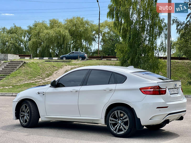Внедорожник / Кроссовер BMW X6 M 2010 в Александрие