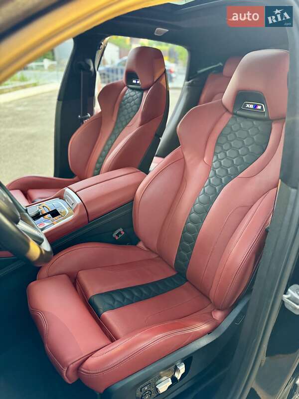 Внедорожник / Кроссовер BMW X6 M 2022 в Киеве фото 27 Внедорожник / Кроссовер BMW X6 M 2022 в Киеве