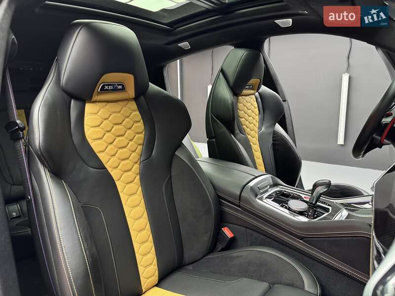 Внедорожник / Кроссовер BMW X6 M 2021 в Киеве