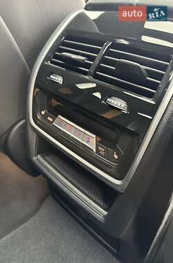 Внедорожник / Кроссовер BMW X6 M 2022 в  фото 43 Внедорожник / Кроссовер BMW X6 M 2022 в