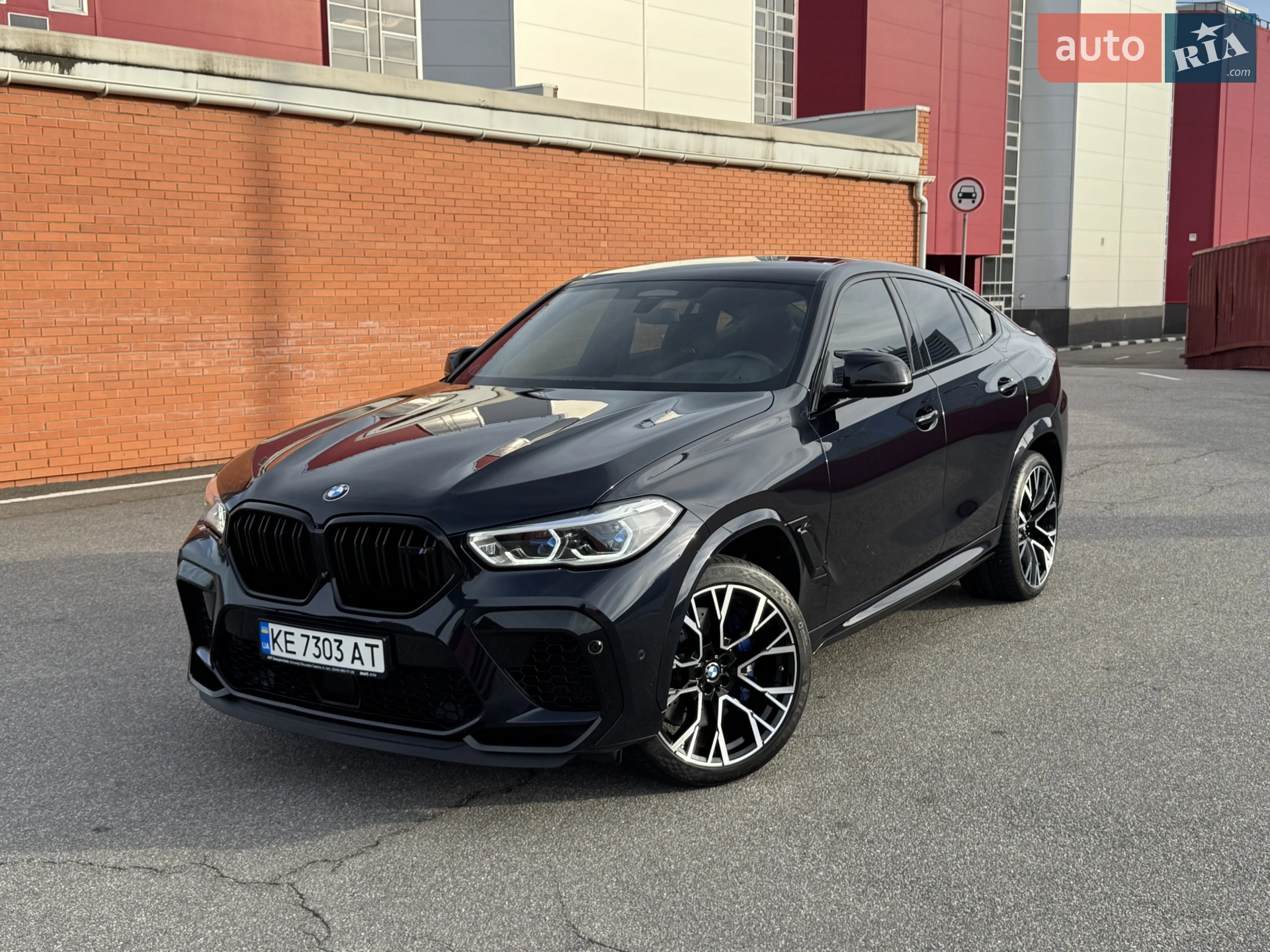 2021 BMW X6 M - мініатюра 7