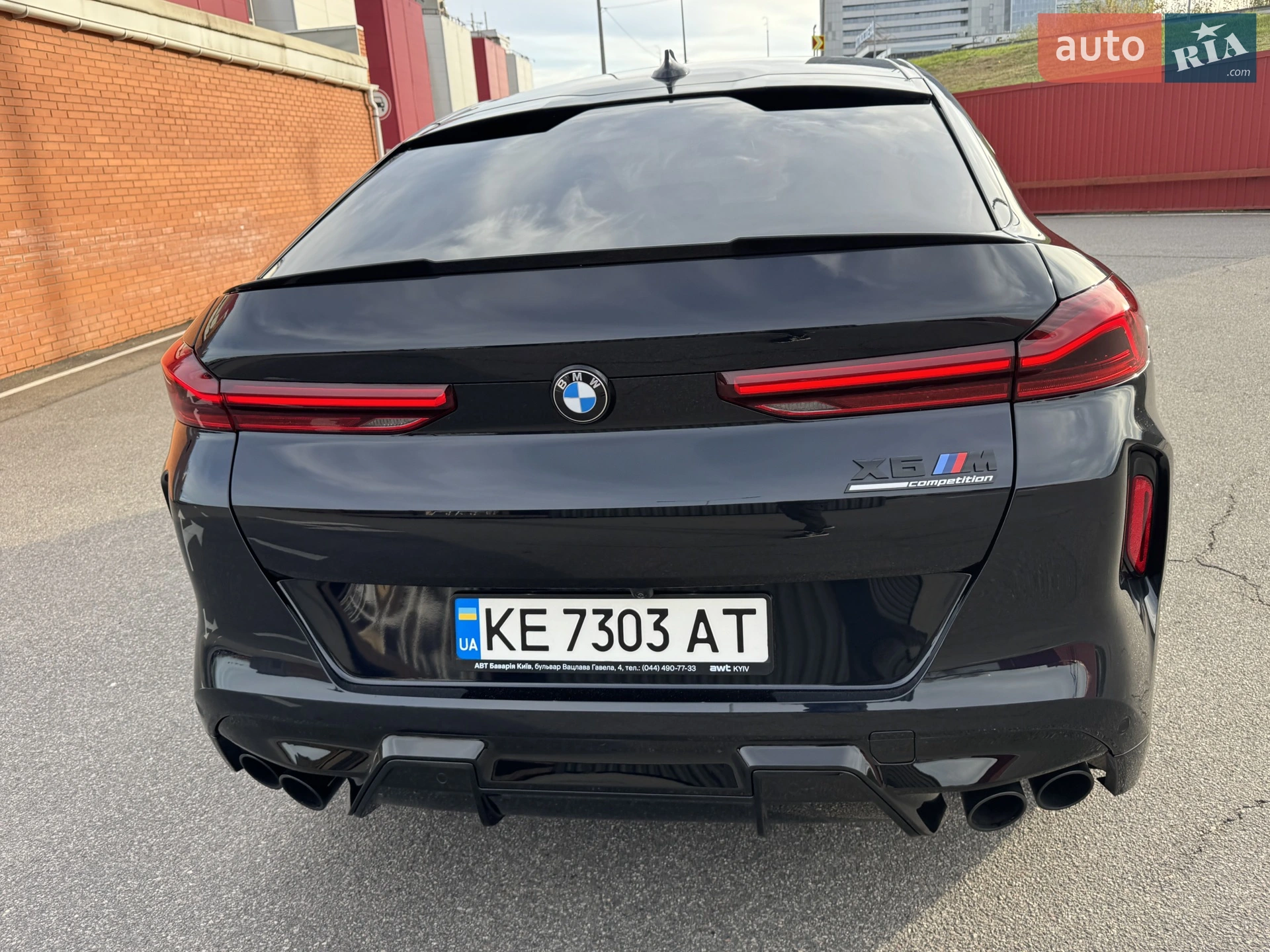 2021 BMW X6 M - мініатюра 27