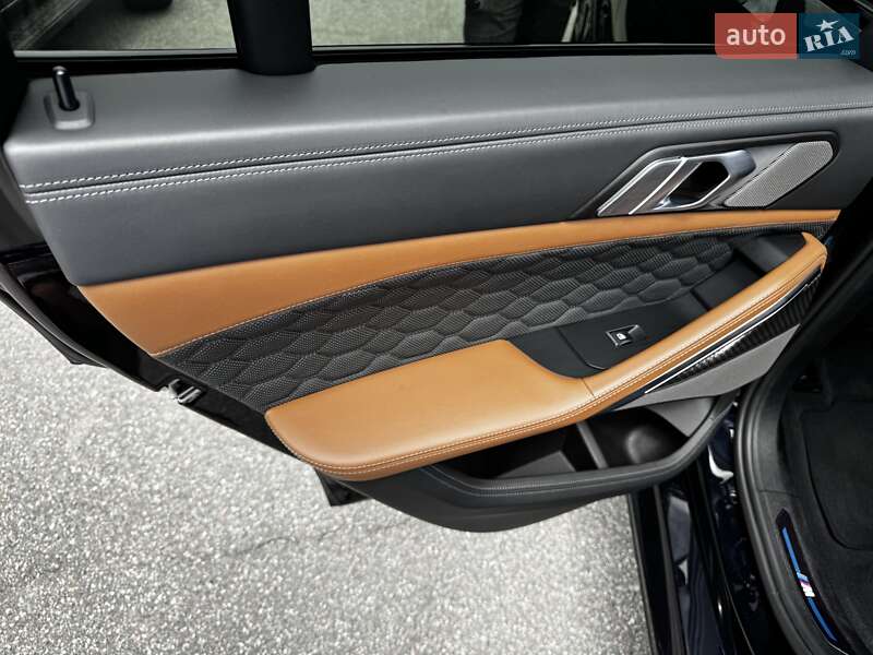 Позашляховик / Кросовер BMW X6 M 2021 в Києві