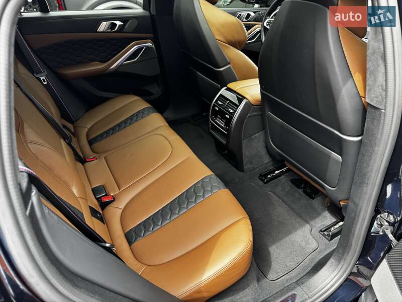 Позашляховик / Кросовер BMW X6 M 2021 в Києві