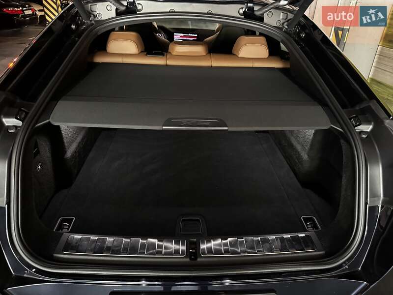 Позашляховик / Кросовер BMW X6 M 2021 в Києві