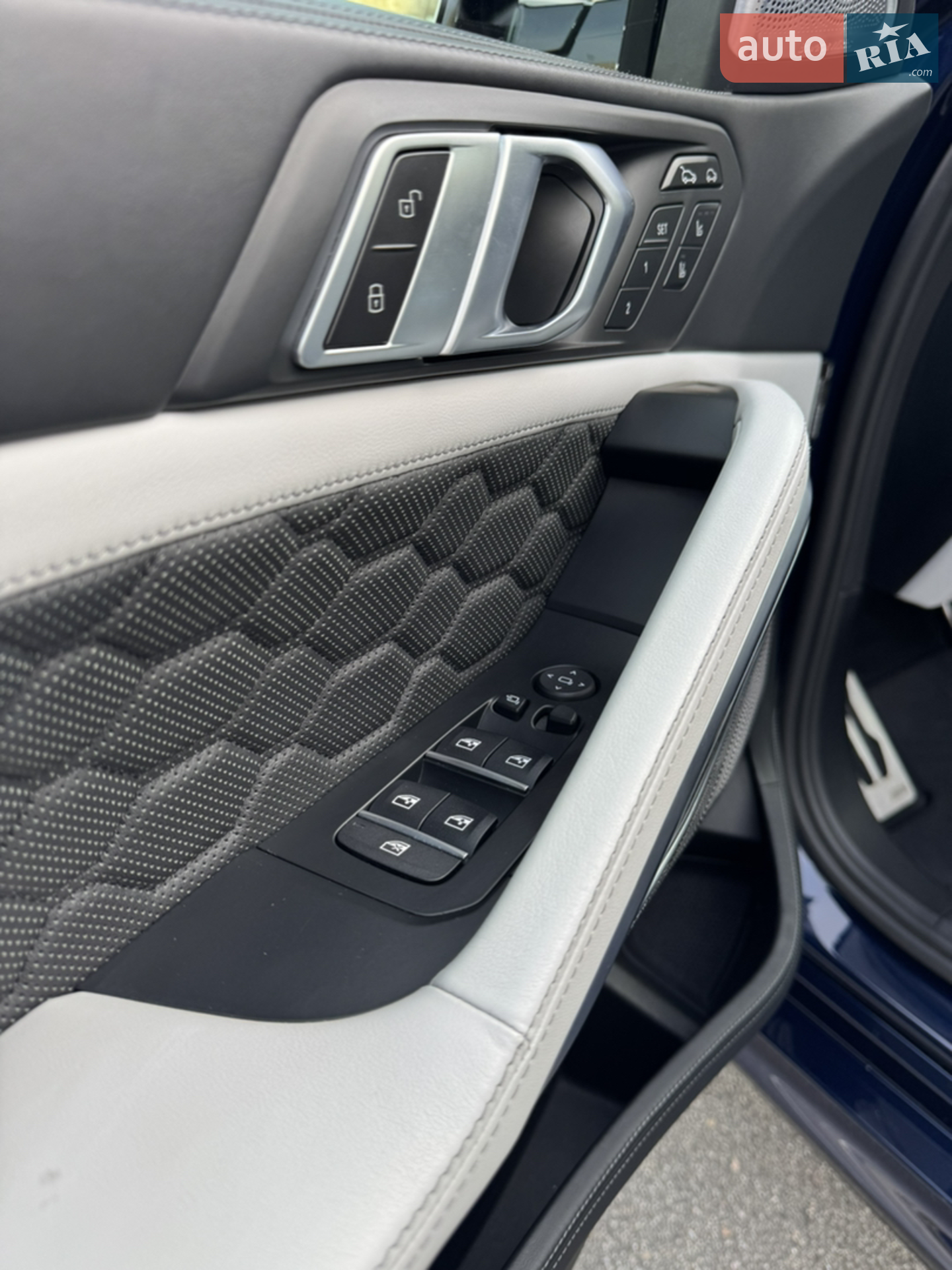 2021 BMW X6 M - мініатюра 15