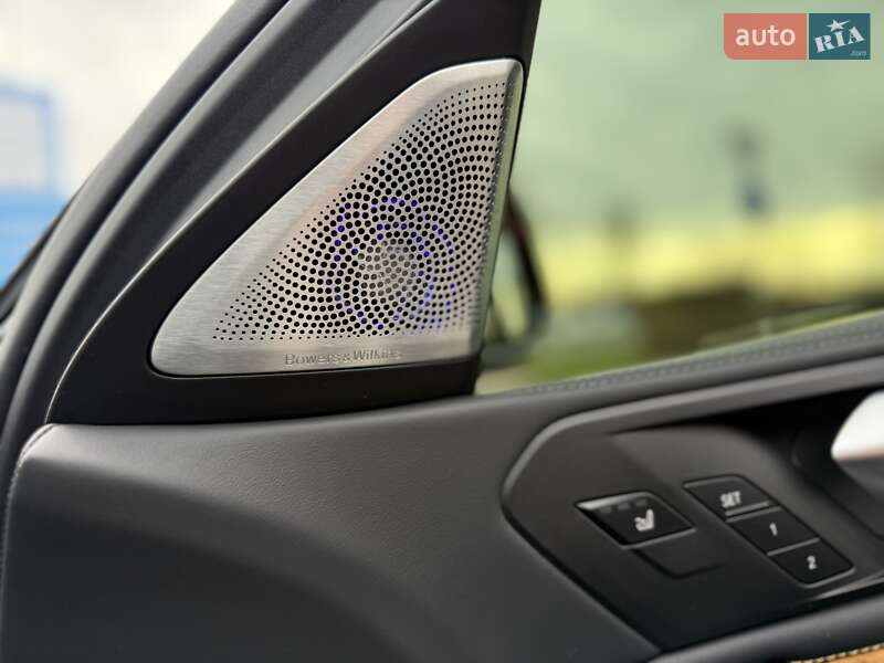 Позашляховик / Кросовер BMW X6 M 2022 в Києві