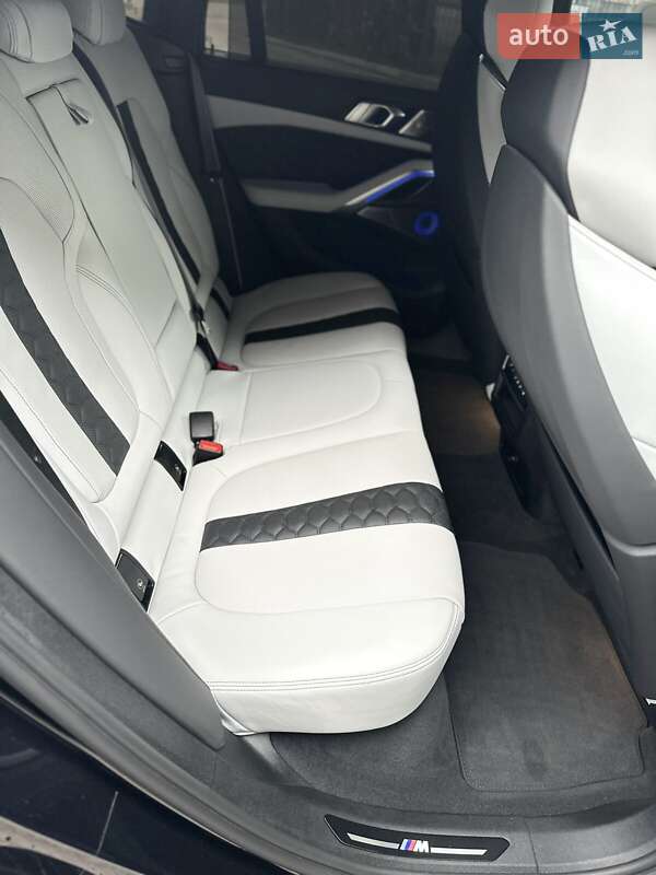 Внедорожник / Кроссовер BMW X6 M 2022 в Полтаве