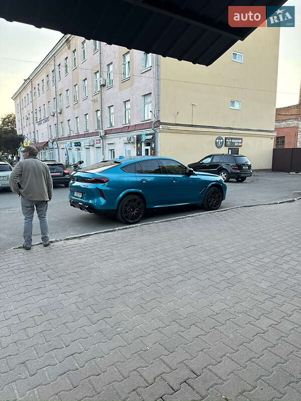Внедорожник / Кроссовер BMW X6 M 2022 в Киеве