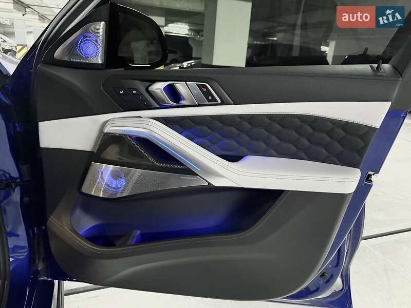 Внедорожник / Кроссовер BMW X6 M 2022 в Днепре