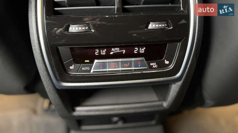 Внедорожник / Кроссовер BMW X6 M 2021 в Днепре