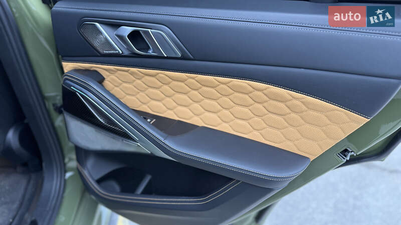 Внедорожник / Кроссовер BMW X6 M 2021 в Днепре