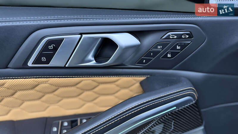 Внедорожник / Кроссовер BMW X6 M 2021 в Днепре