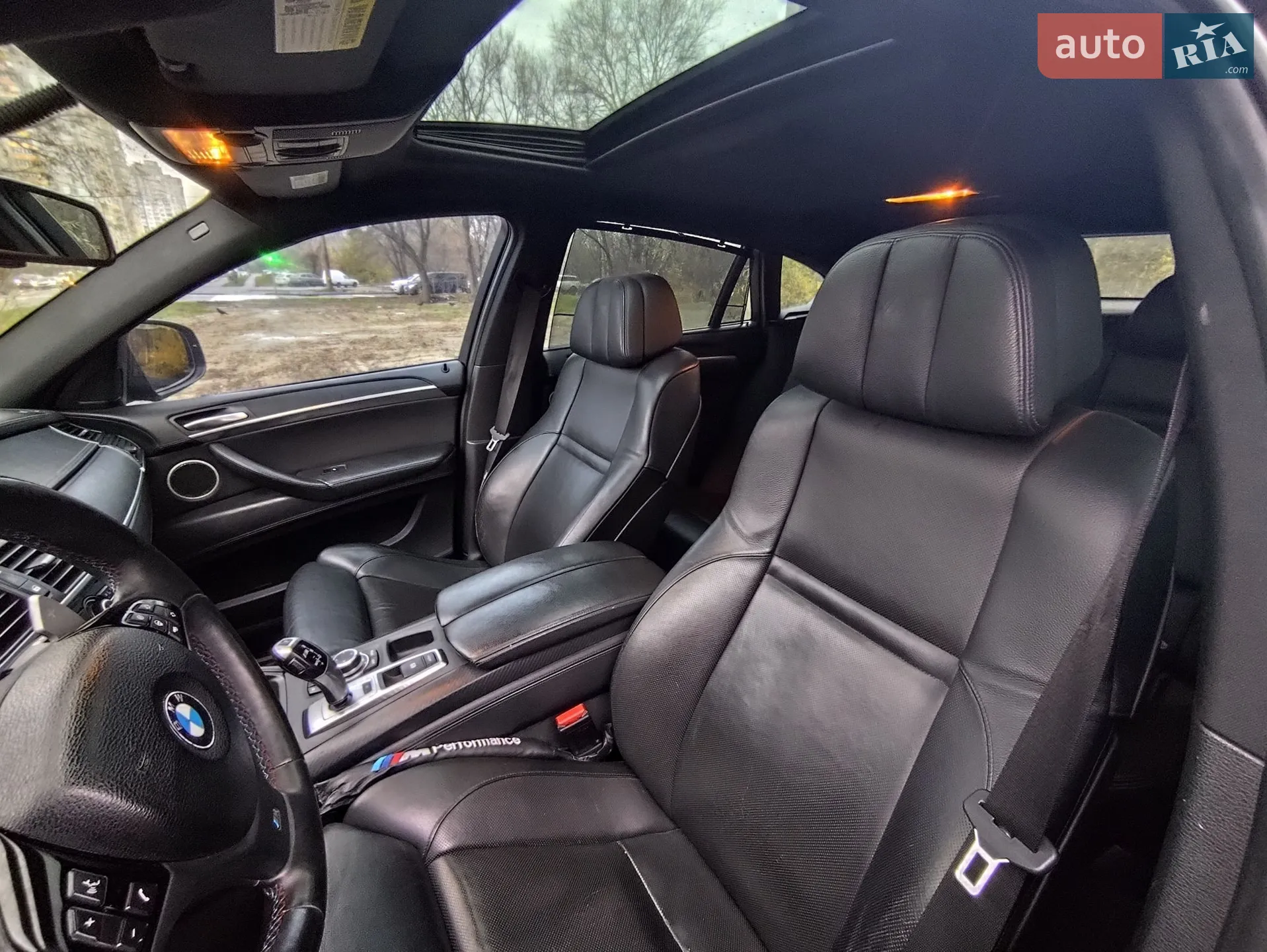 2010 BMW X6 M - мініатюра 12