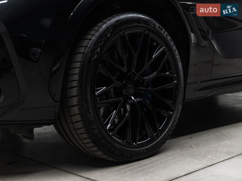 Внедорожник / Кроссовер BMW X6 M 2020 в Мукачево