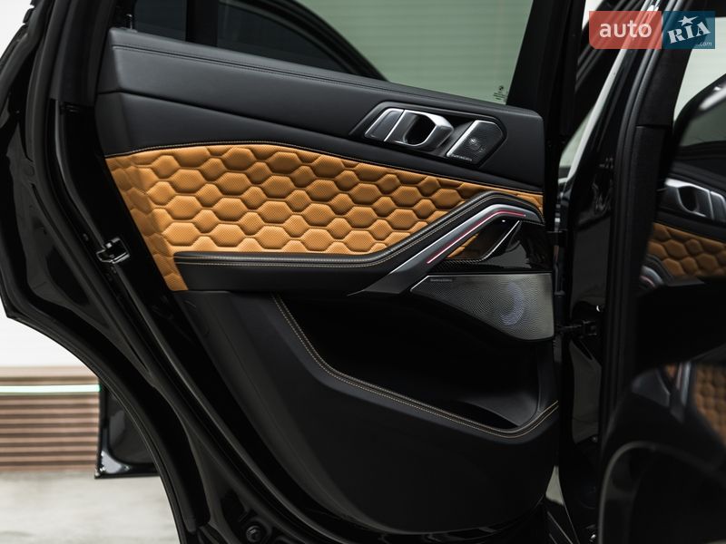 Внедорожник / Кроссовер BMW X6 M 2020 в Мукачево