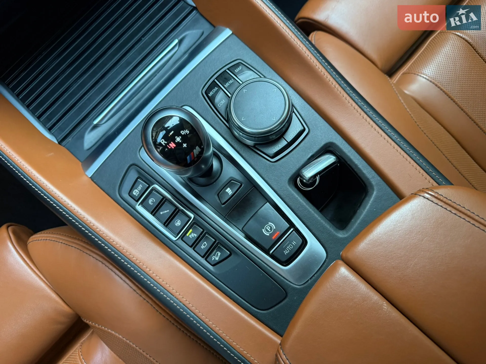 2015 BMW X6 M - мініатюра 73