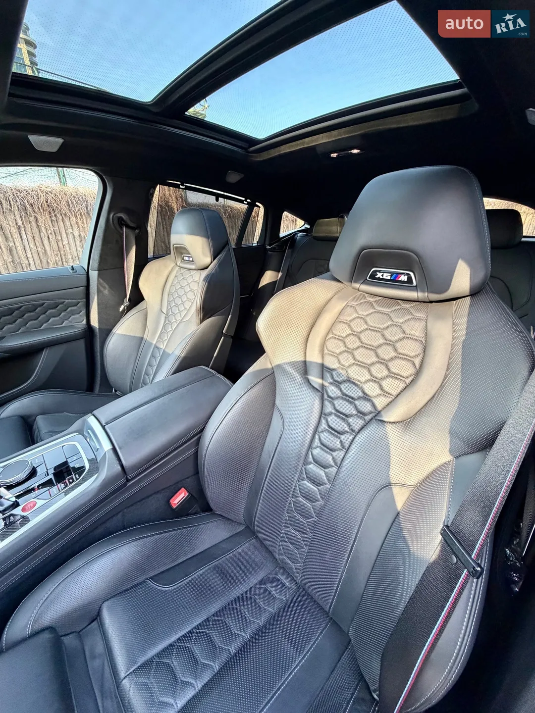 2022 BMW X6 M - мініатюра 48