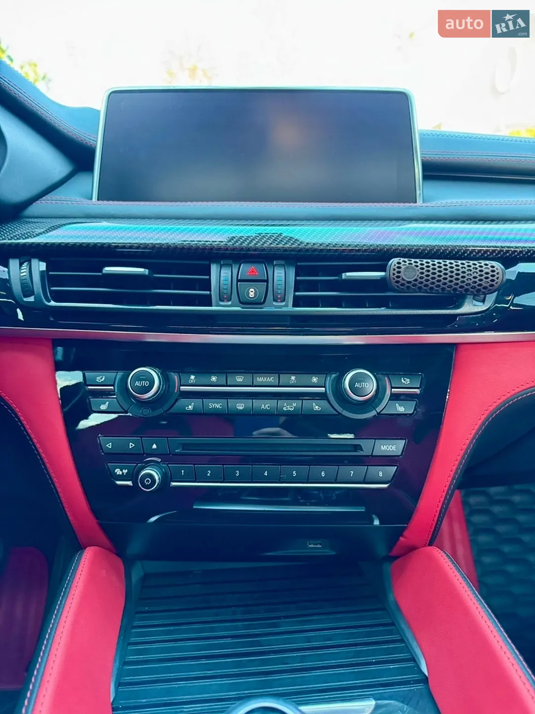 2017 BMW X6 M - мініатюра 27