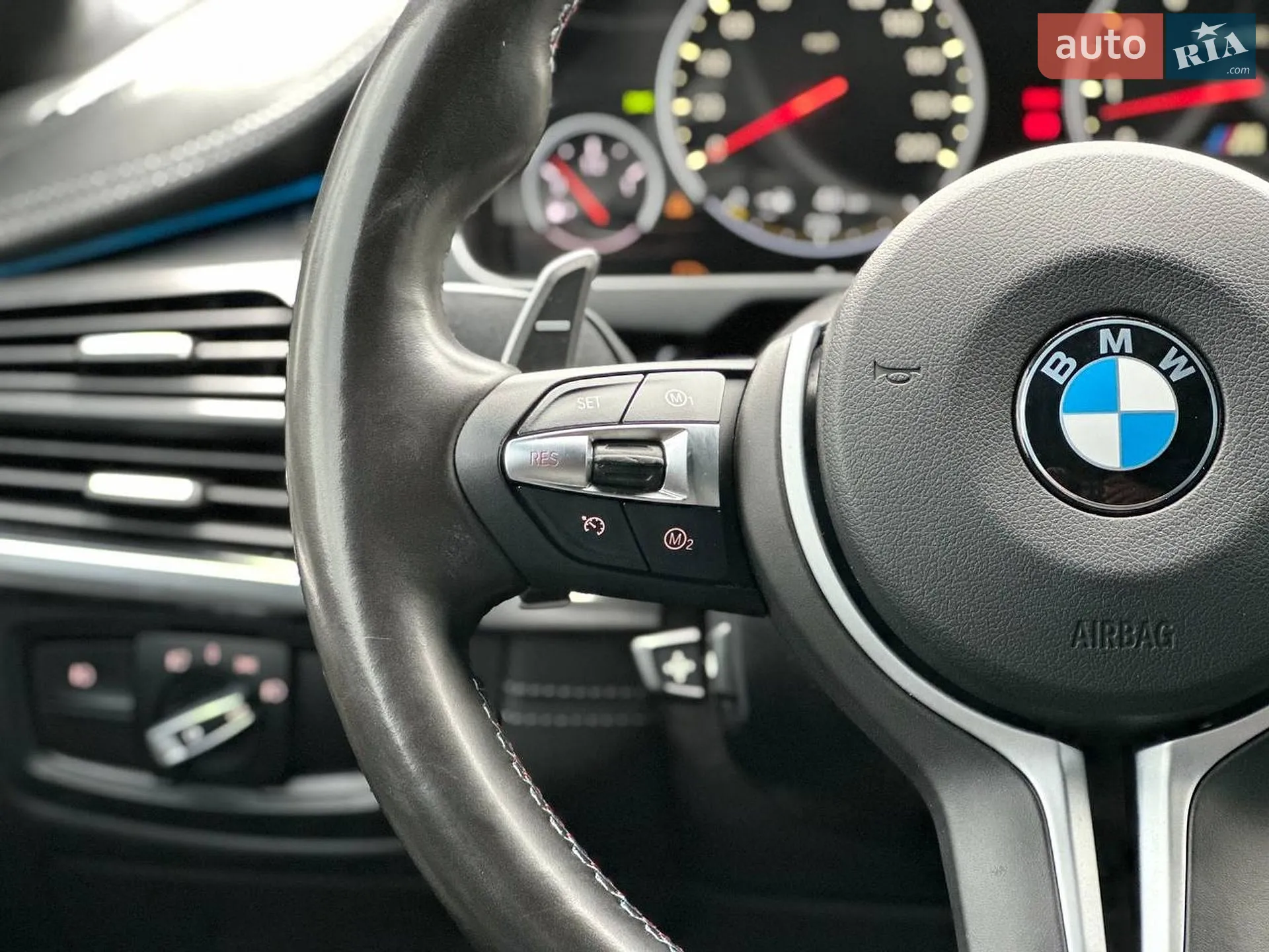2017 BMW X6 M - мініатюра 17