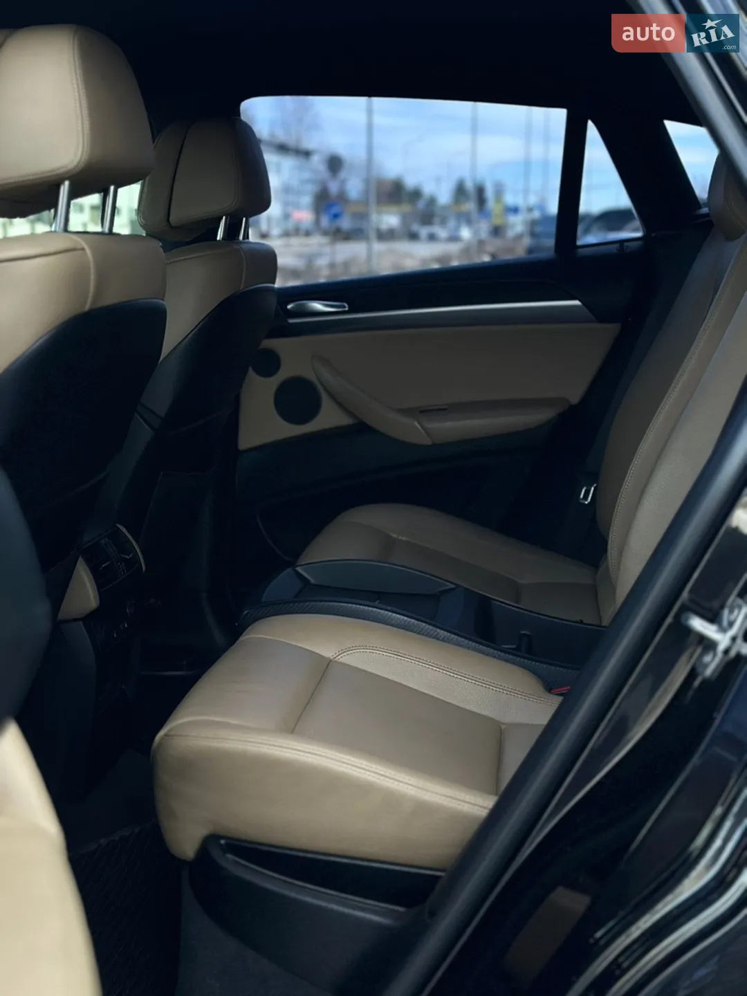 2011 BMW X6 M - мініатюра 37