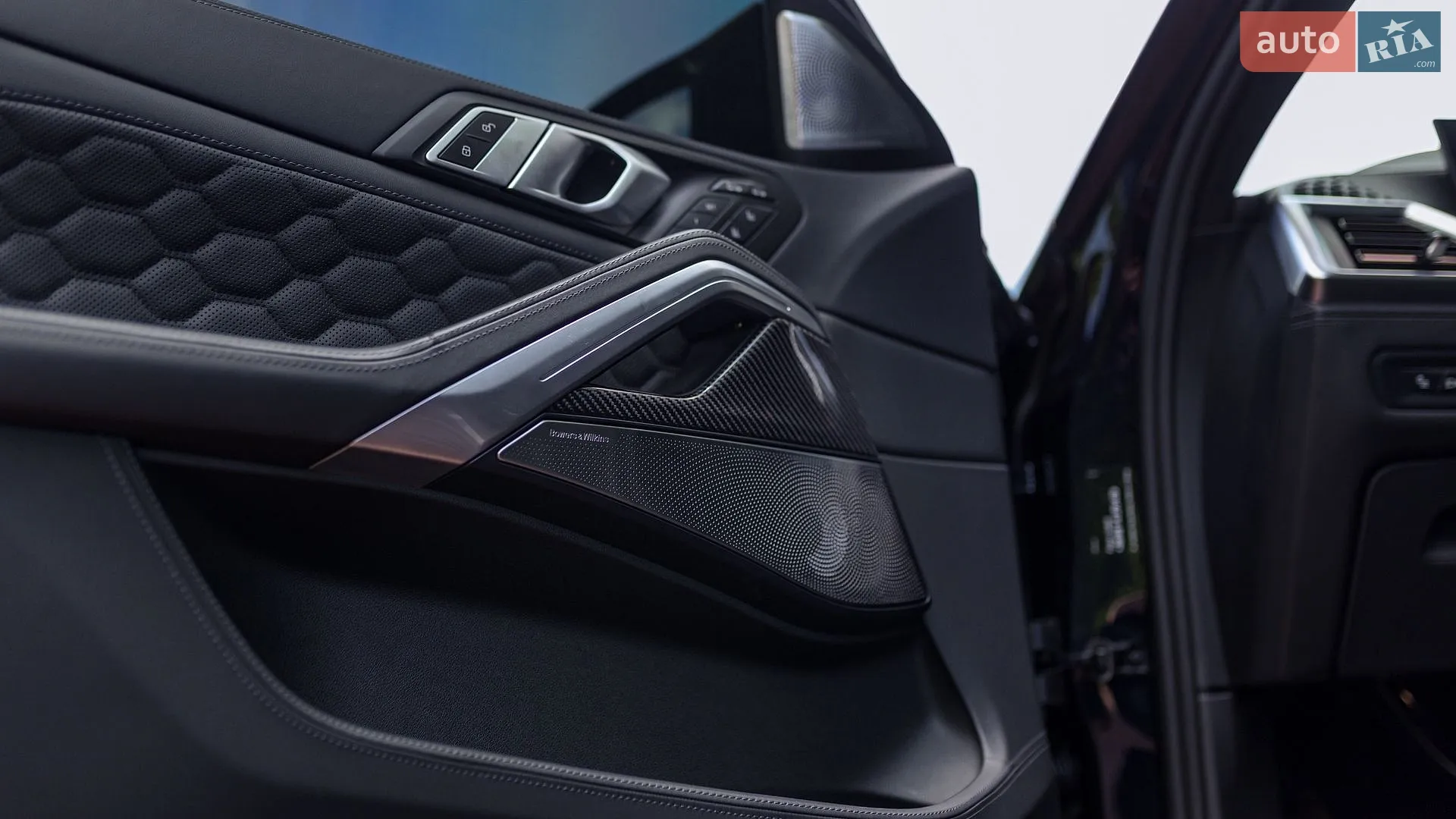 2023 BMW X6 M - мініатюра 19