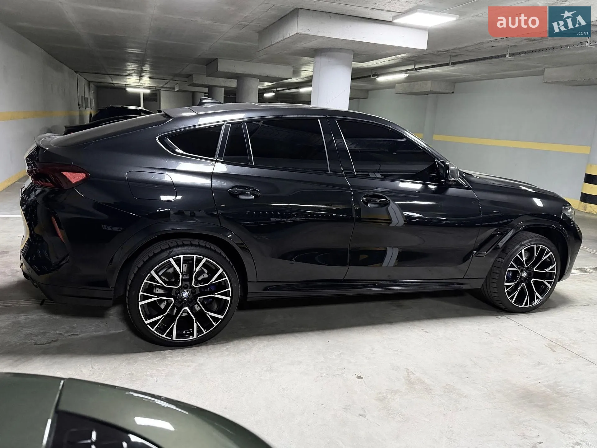 2022 BMW X6 M - мініатюра 9